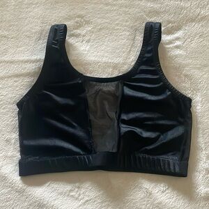 New Moldie Goldies crop top size Small mesh top swim suit top